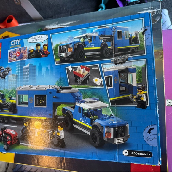 LEGO Colorful Box Sets - Picture 5 of 13
